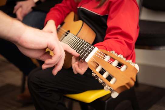 Children Guitar Training! image 1