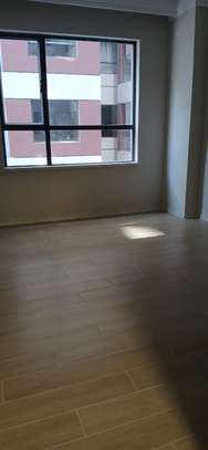 1 Bed Apartment with En Suite at Hatheru image 5
