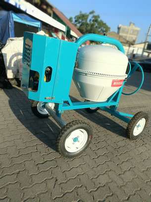 CONCRETE MIXERS FOR SALE image 4