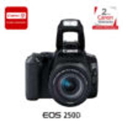 Canon EOS 250D DSLR Camera with 18-55mm f/4-5.6 IS STM Lens image 1