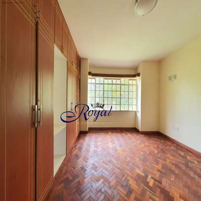 4 bedroom townhouse for rent in Loresho image 6