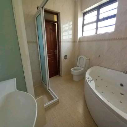 3 bedrooms with DSQ for sale image 6