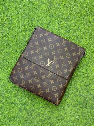 Quality Sling Bag Leather Belt Leather Wallet Combo
Ksh.4500 image 2