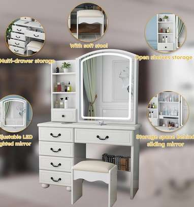 Dressing Table: Vanity Bedroom Dressing Table image 6