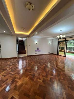 4 Bed Apartment with En Suite at Riverside Drive image 17