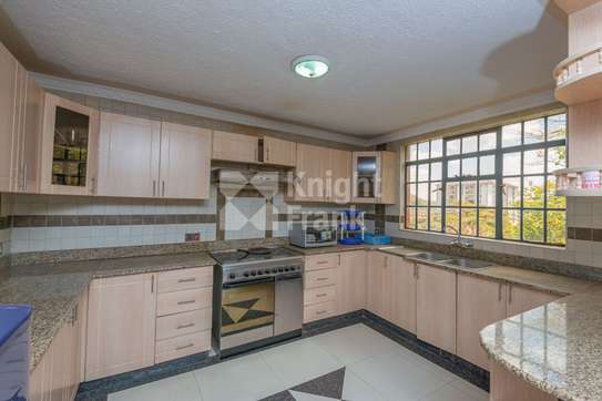 3 Bed Apartment with En Suite at Siaya Road image 4