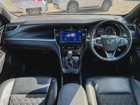 Toyota Harrier Premium 2018 Sport Sunroof image 3