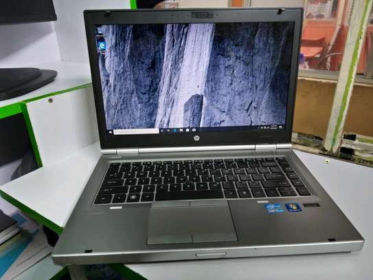 Hp 8460 core i5 4gb ram 500gb hdd windows 10 image 1