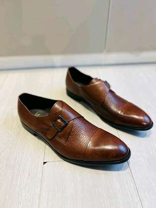 Quality designer legit official leather shoes image 1
