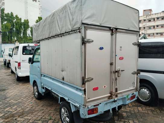 Daihatsu hijet pickup closed body on sale image 4