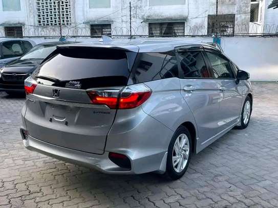 Honda Shuttle image 4