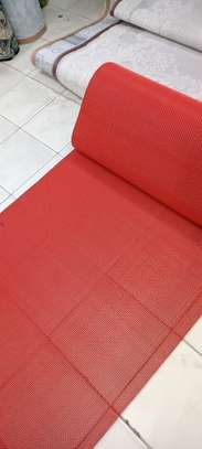sleek and slip resistant mats image 1