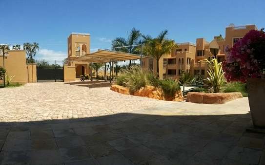 Serviced 3 Bed Apartment with En Suite in Nyali Area image 2