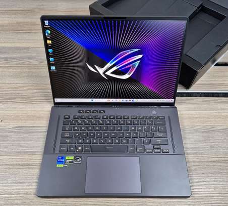 New ASUS ROG Zephyrus G16 Gaming Laptop core i7 13th Gen image 1
