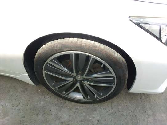 Nissan Skyline image 6