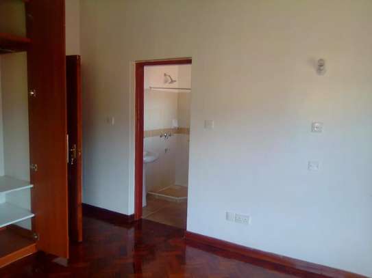 4 bedroom townhouse for rent in Spring Valley image 12