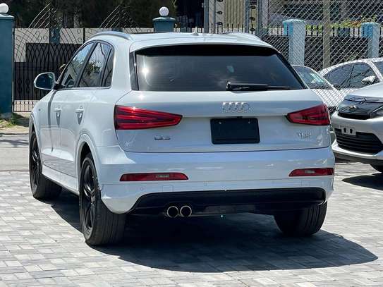 2015 Audi Q3 image 1