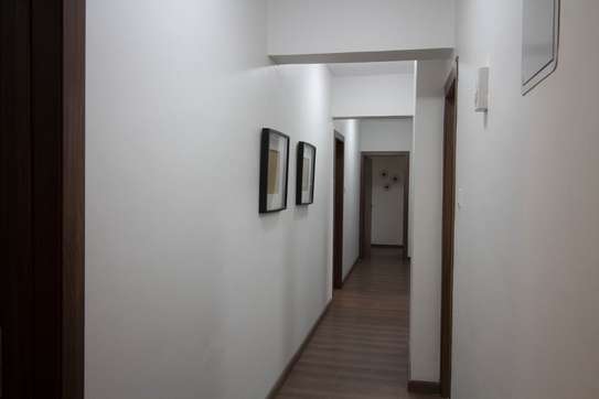 3 Bed Apartment with En Suite at Kilimani image 5