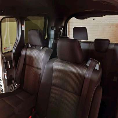 Toyota VoxY ZR White 2018 image 7