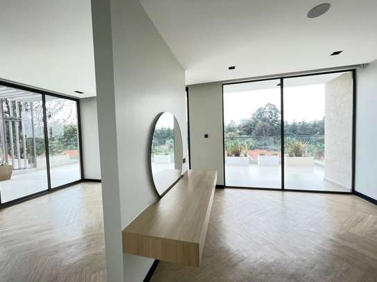 5 Bed Townhouse with En Suite in Lavington image 5
