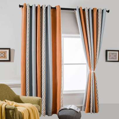 Generic heavy curtains image 3