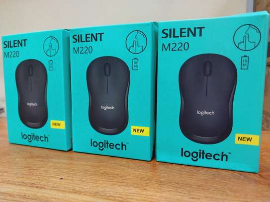 Logitech M220 Wireless Mouse | Silent Clicks image 3