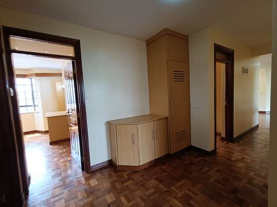4 Bed Apartment with Borehole at Rhapta Rd image 10