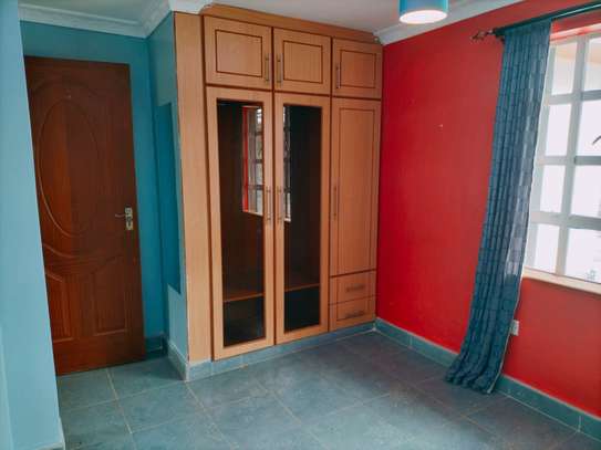 4 Bed House with En Suite at Mayor Road image 12