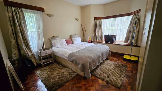 5 Bed House with En Suite at Old Runda image 10