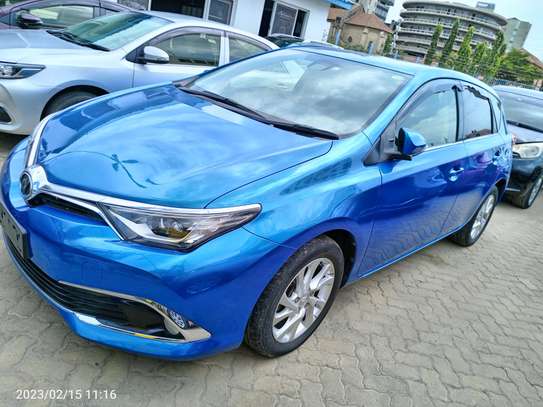 Toyota Auris blue 💙 image 9