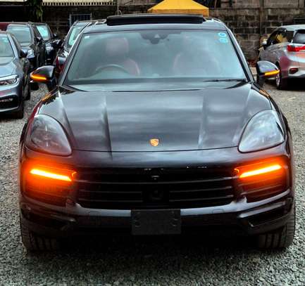 Porsche Cayenne Luxury SUV Black Excellent Condition image 1