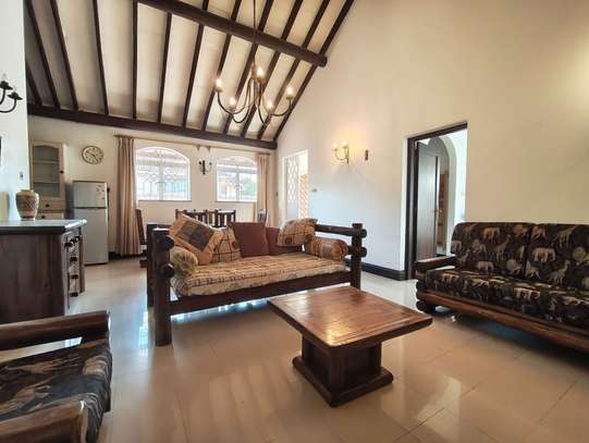 2 Bed Apartment with En Suite in Lavington image 2