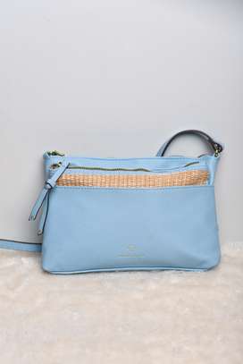 hand bag image 10