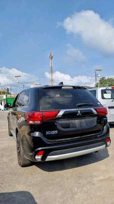 Mitsubishi outlander hybrid sunroof image 8