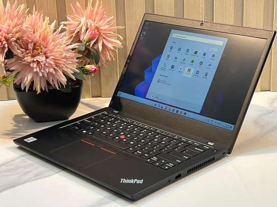 Lenovo ThinkPad 14 i5 10th gen 16gb/512gb image 5