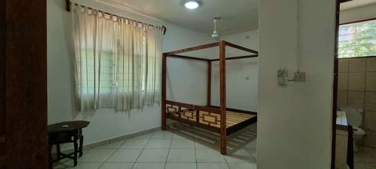 Serviced 3 Bed Apartment with En Suite at La-Marina Mtwapa image 7