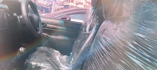 Toyota Hilux black single cabin Manual Diesel 2018 image 5