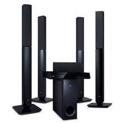 NEW LHD457 LG HOME THEATRE SOUND SYSTEM image 1