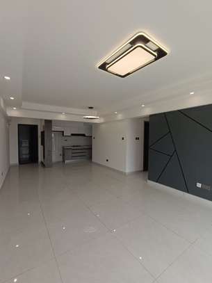 2 Bed Apartment with En Suite in Westlands Area image 5