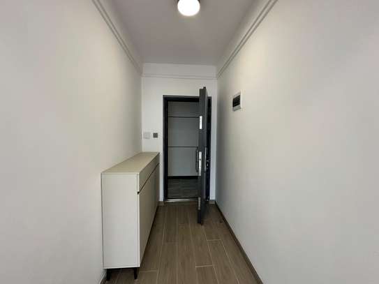 1 Bedroom apartment for rent in Kilimani image 11