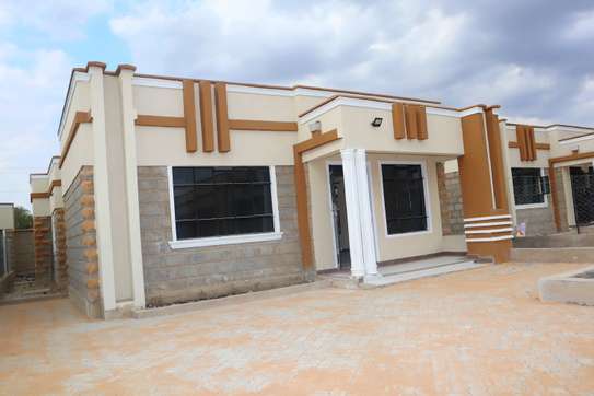 3 Bed House with En Suite at Near Yukos image 1