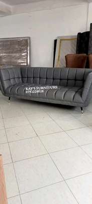 3seater classic sofa design image 1
