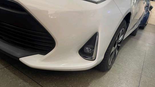 TOYOTA FIELDER HYBRID 2018MODEL image 4