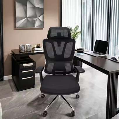 Elite Mesh Office Chair image 5