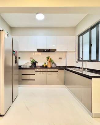 4 Bed Apartment with En Suite in Kileleshwa image 7