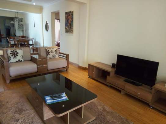 Serviced 2 Bed Apartment with En Suite at Nyari Central image 10