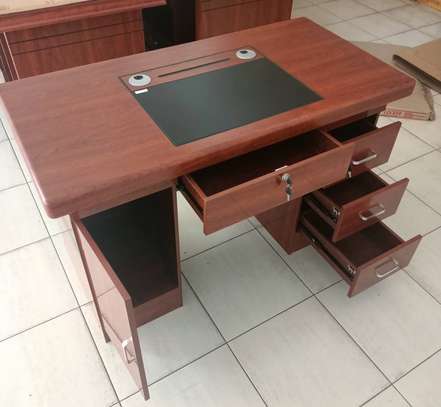 Imported Modern Senior Management Desk – 1200mm image 2