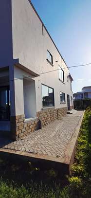 4 Bed House in Vipingo image 12