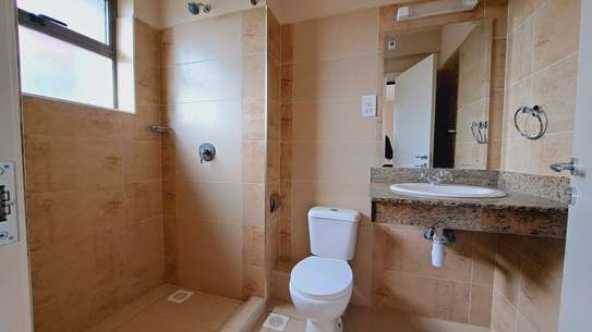 SPACIOUS 3 BEDROOM MASTER ENSUITE FOR SALE IN KITISURU image 9