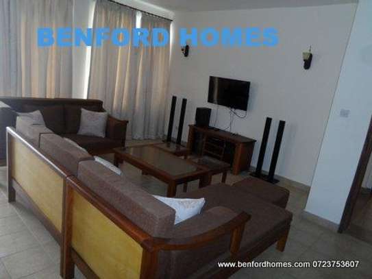 Furnished 3 bedroom apartment for rent in Nyali Area image 9